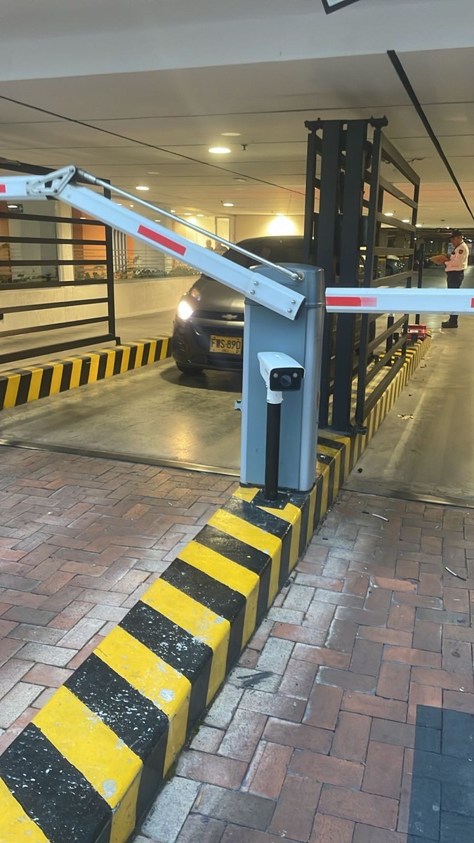 Control de acceso vehicular